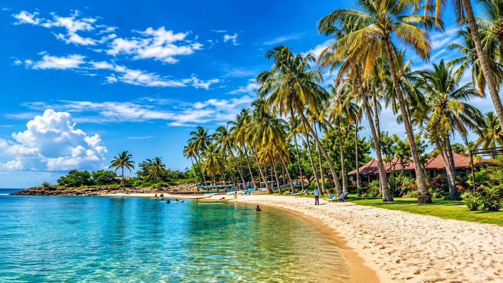 Palm-lined beach on Lake Victoria